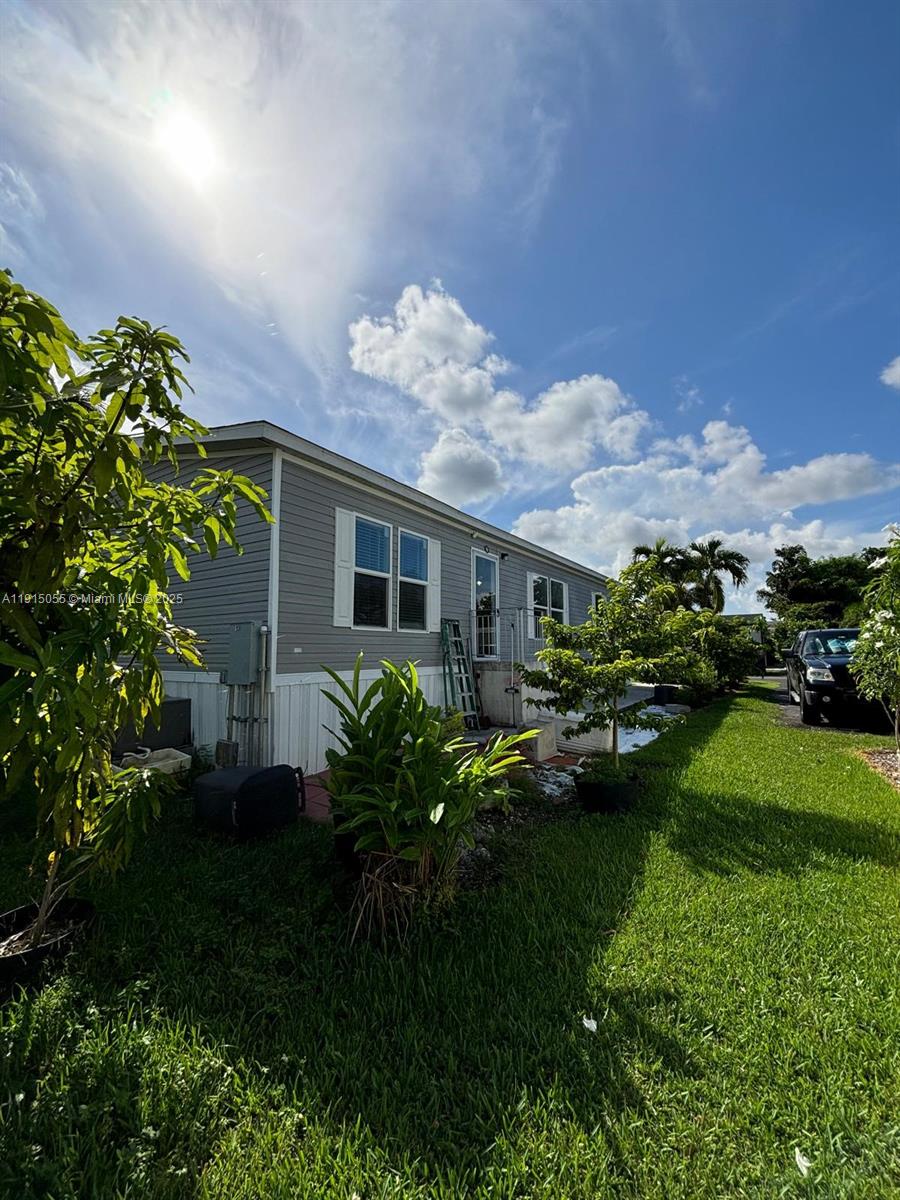 Palm Gardens - Residential