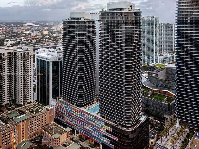 BRICKELL HEIGHTS WEST CON - Residential
