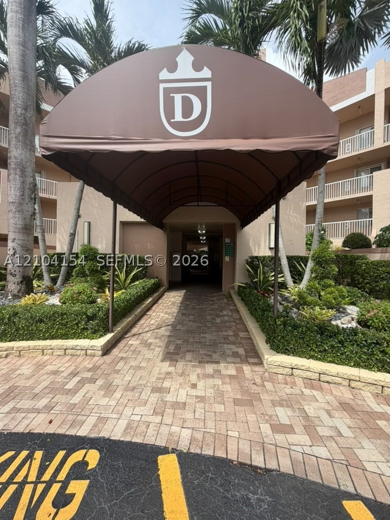 7691 Granville Dr 410, Tamarac FL 33321