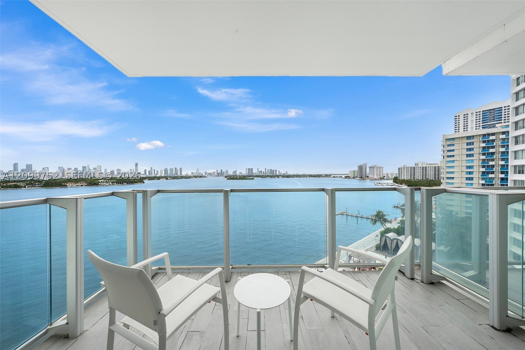 1100 West Ave