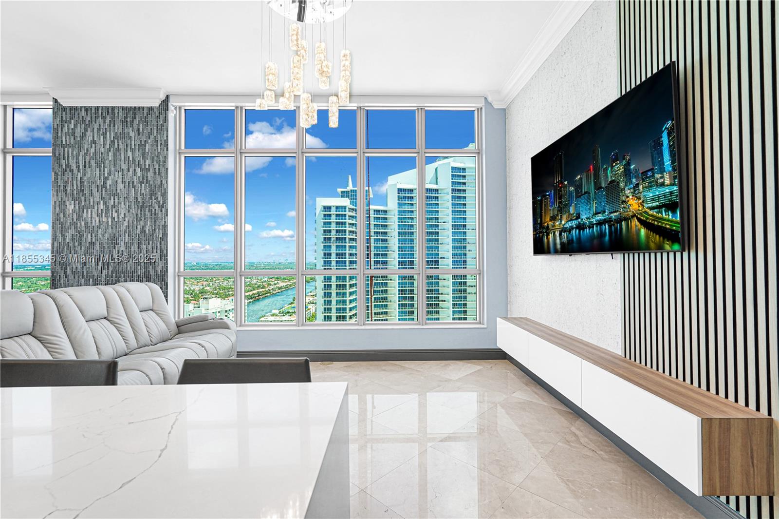 Diplomat Residences - Residential