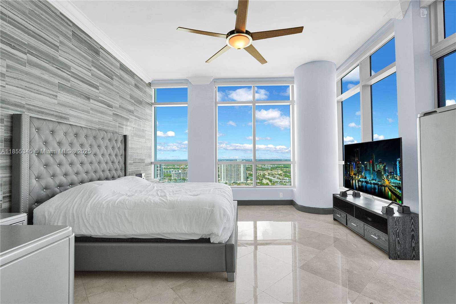 Diplomat Residences - Residential