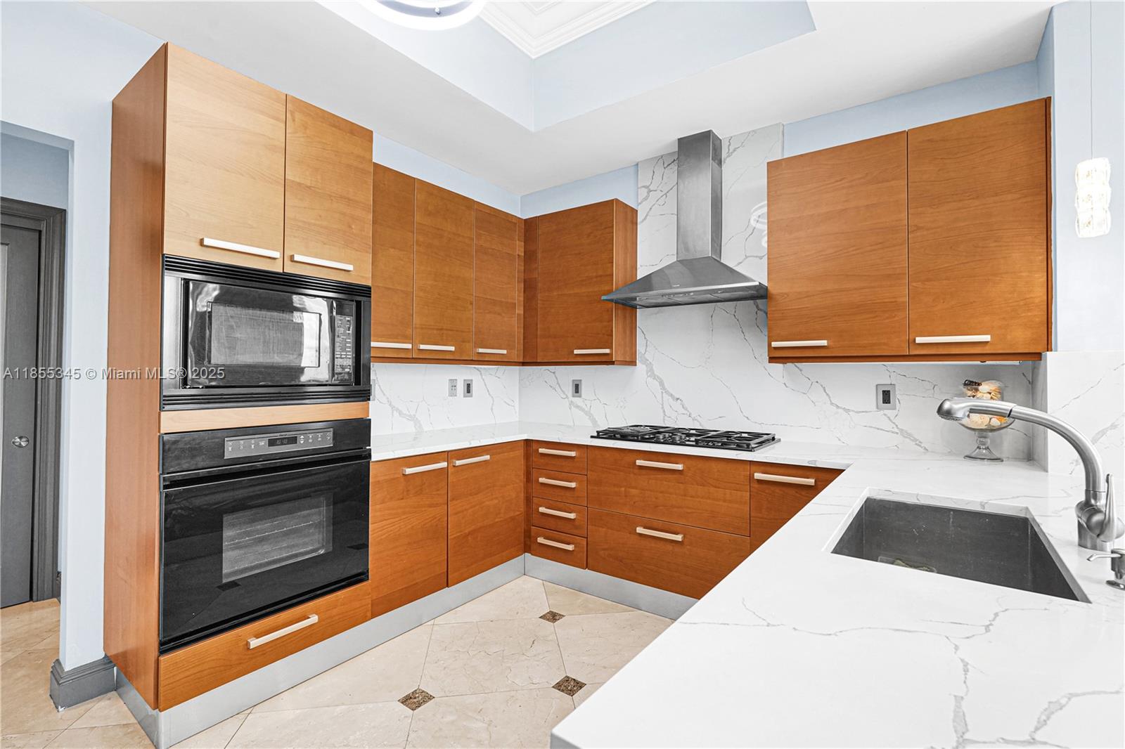 Diplomat Residences - Residential