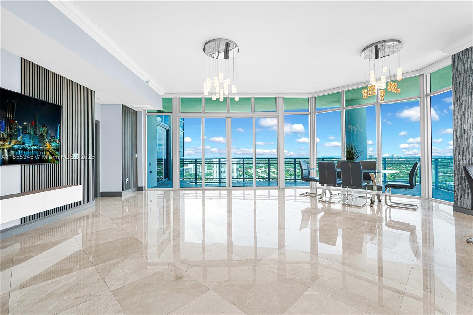 Diplomat Residences - Residential