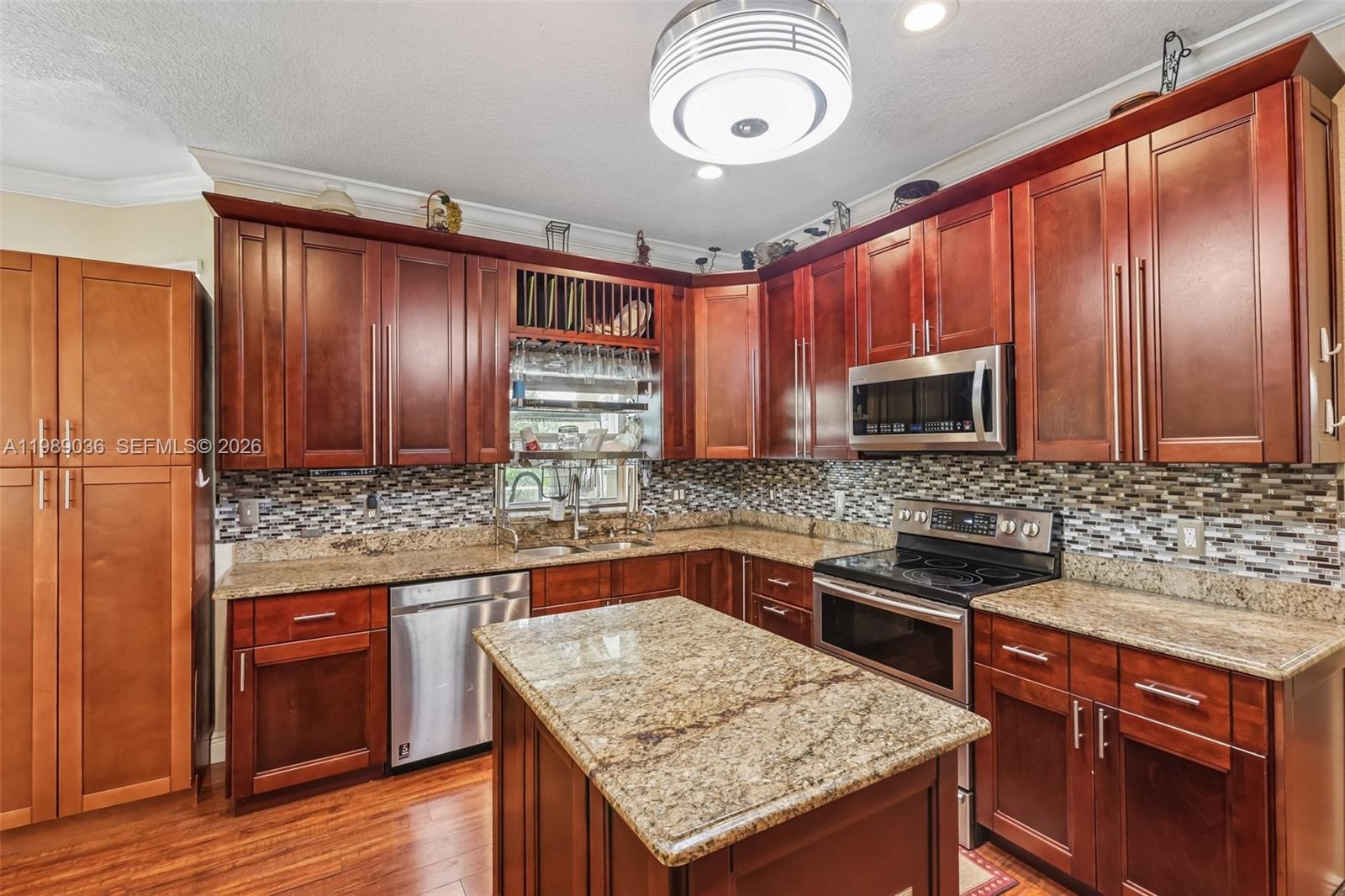 SILVER LAKES PHASE II REP - Residential