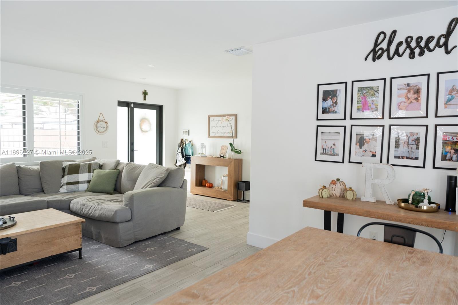 WHISPERING PINES PARK - Residential