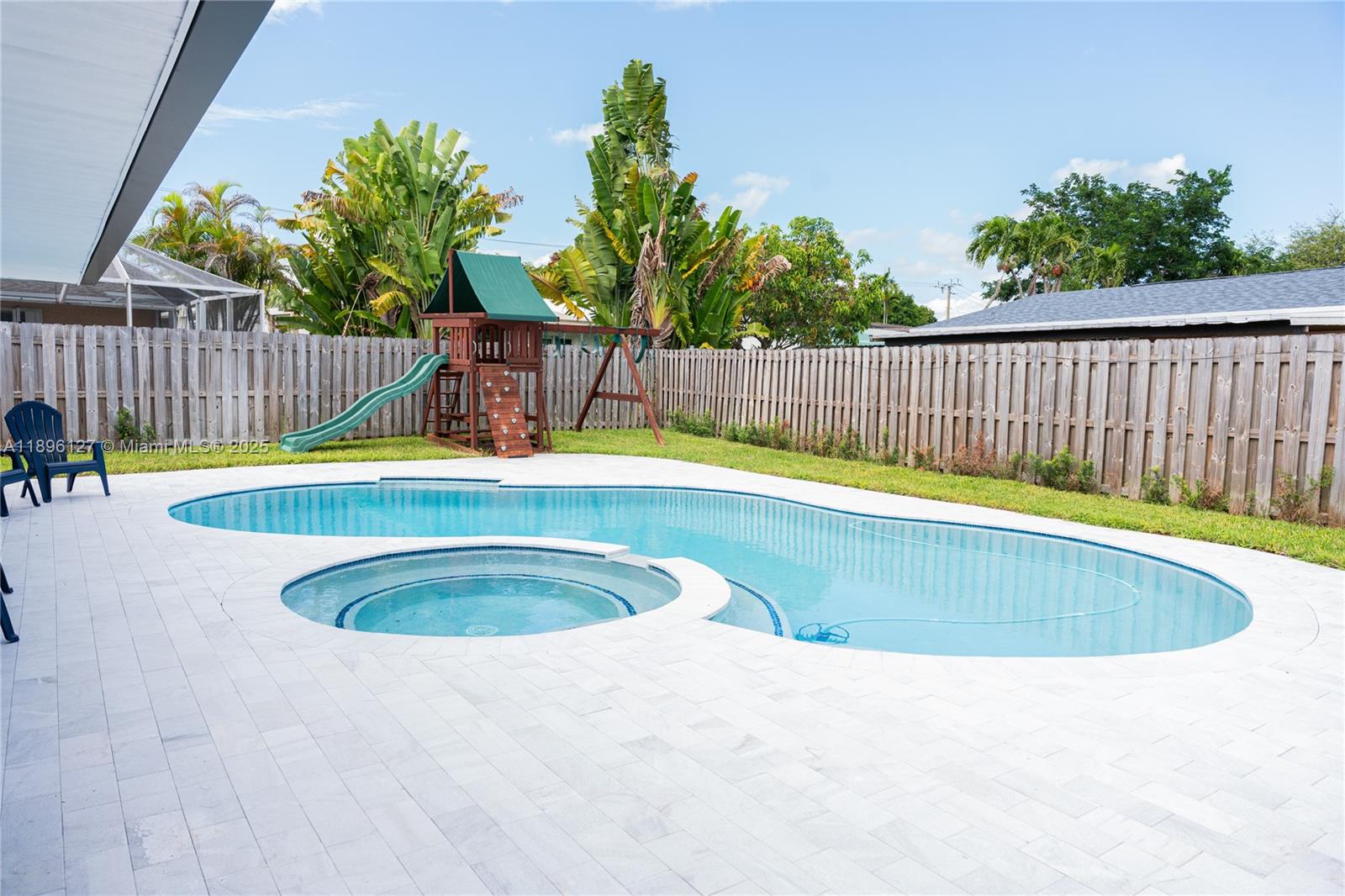 WHISPERING PINES PARK - Residential
