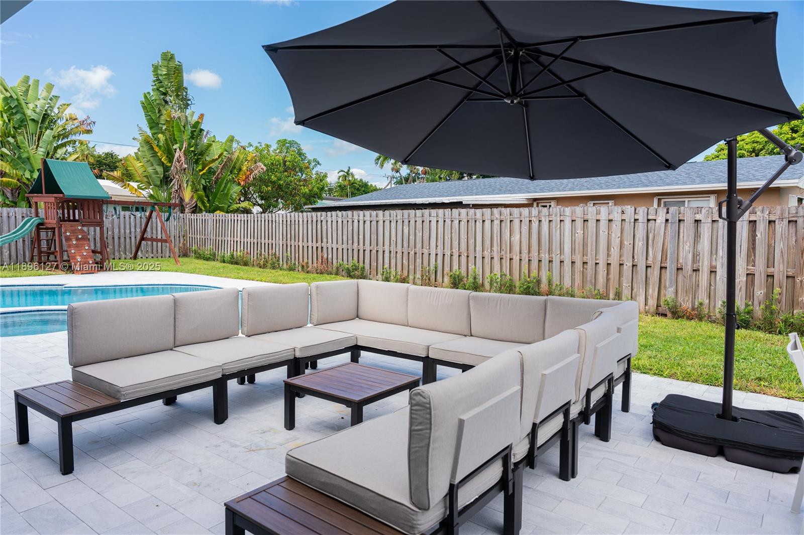 WHISPERING PINES PARK - Residential