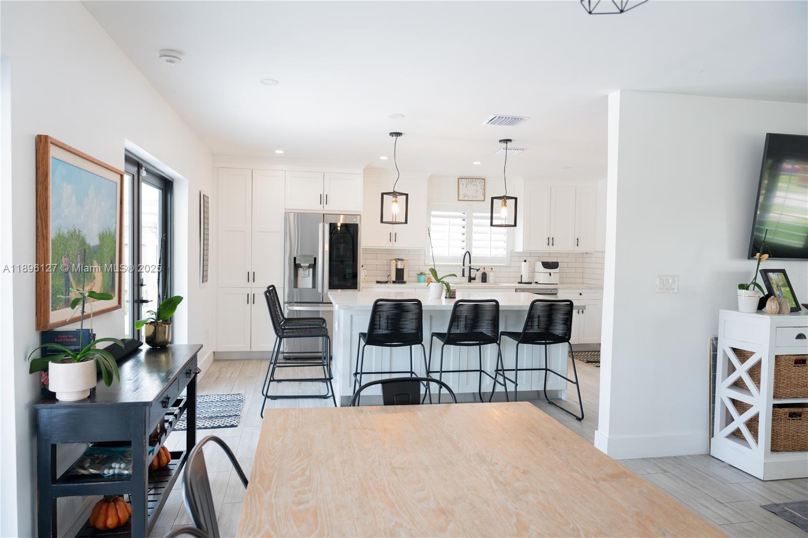 WHISPERING PINES PARK - Residential