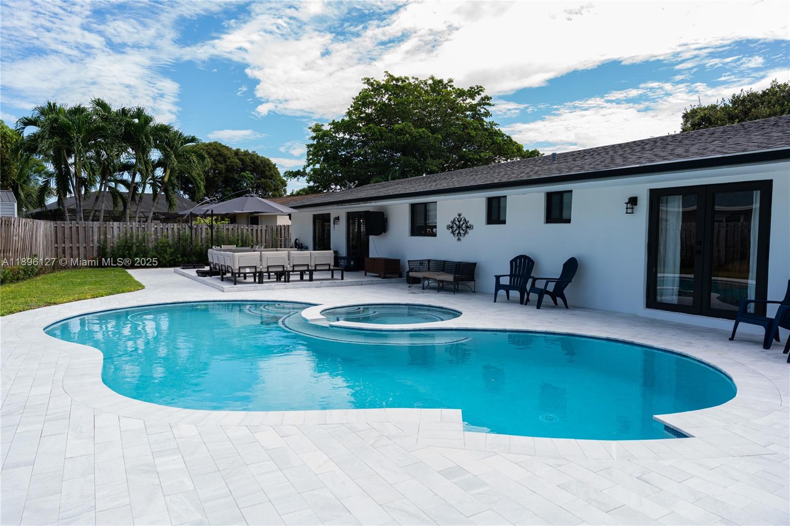 WHISPERING PINES PARK - Residential