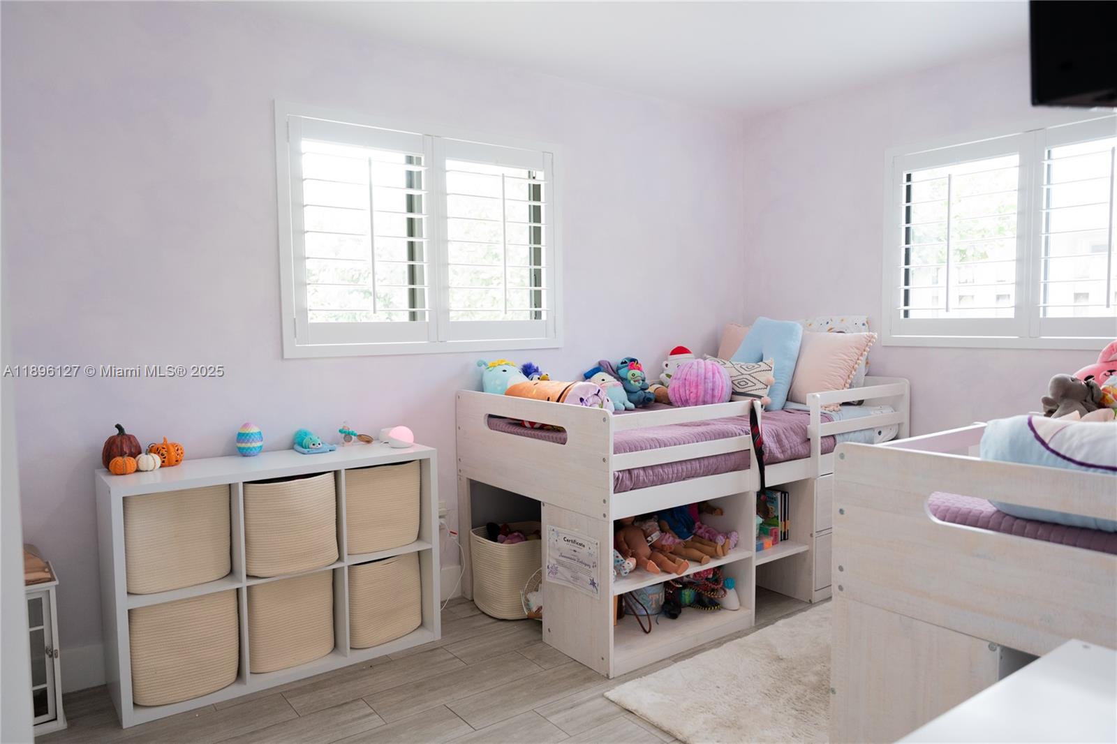 WHISPERING PINES PARK - Residential