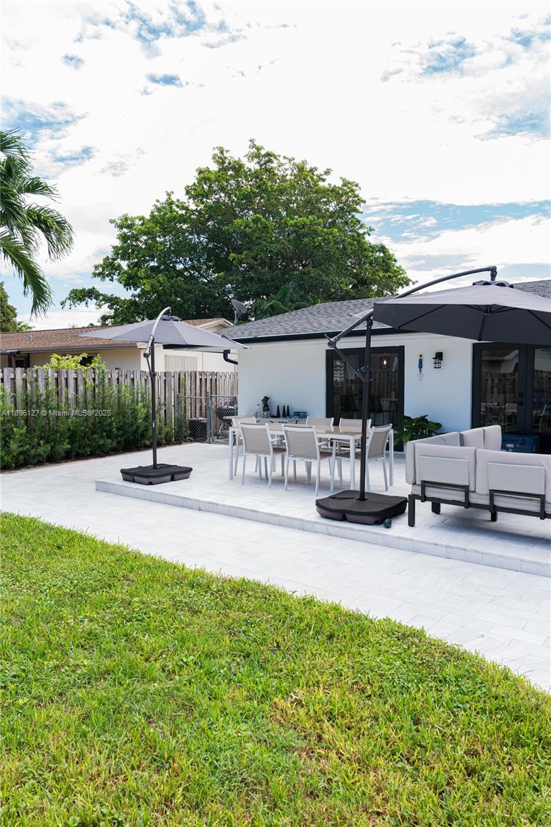 WHISPERING PINES PARK - Residential