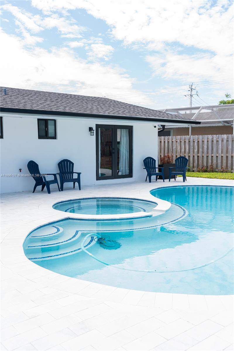 WHISPERING PINES PARK - Residential