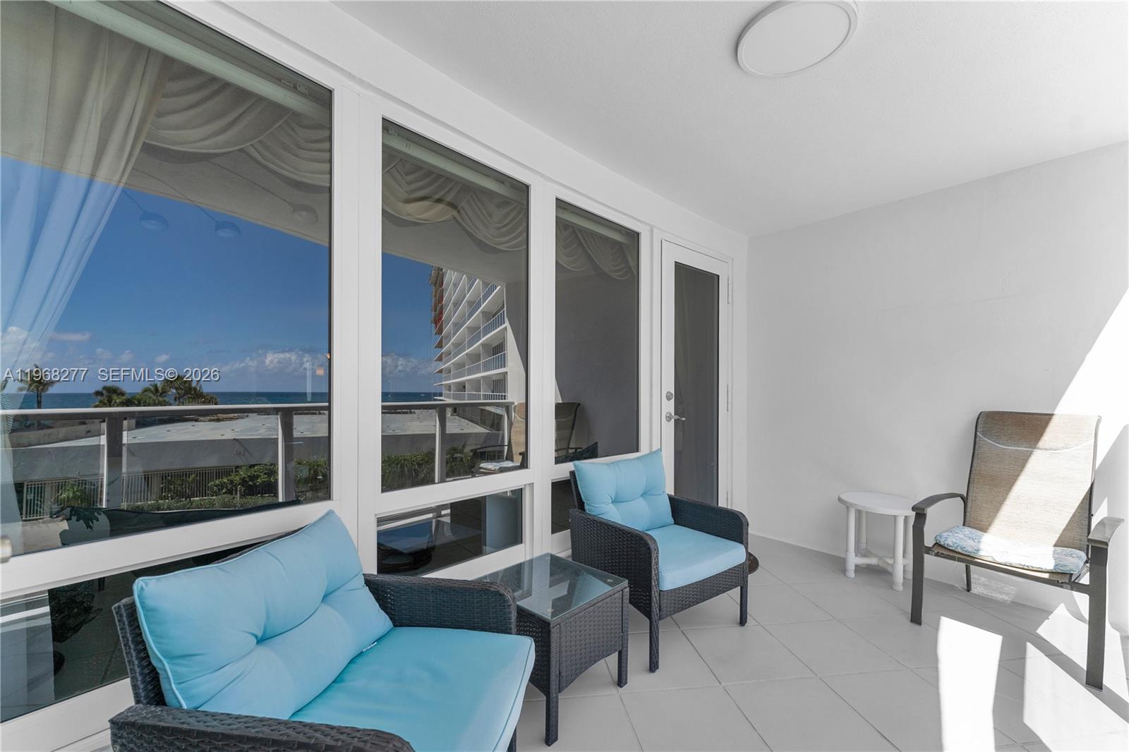 GALLEON CONDO - Residential