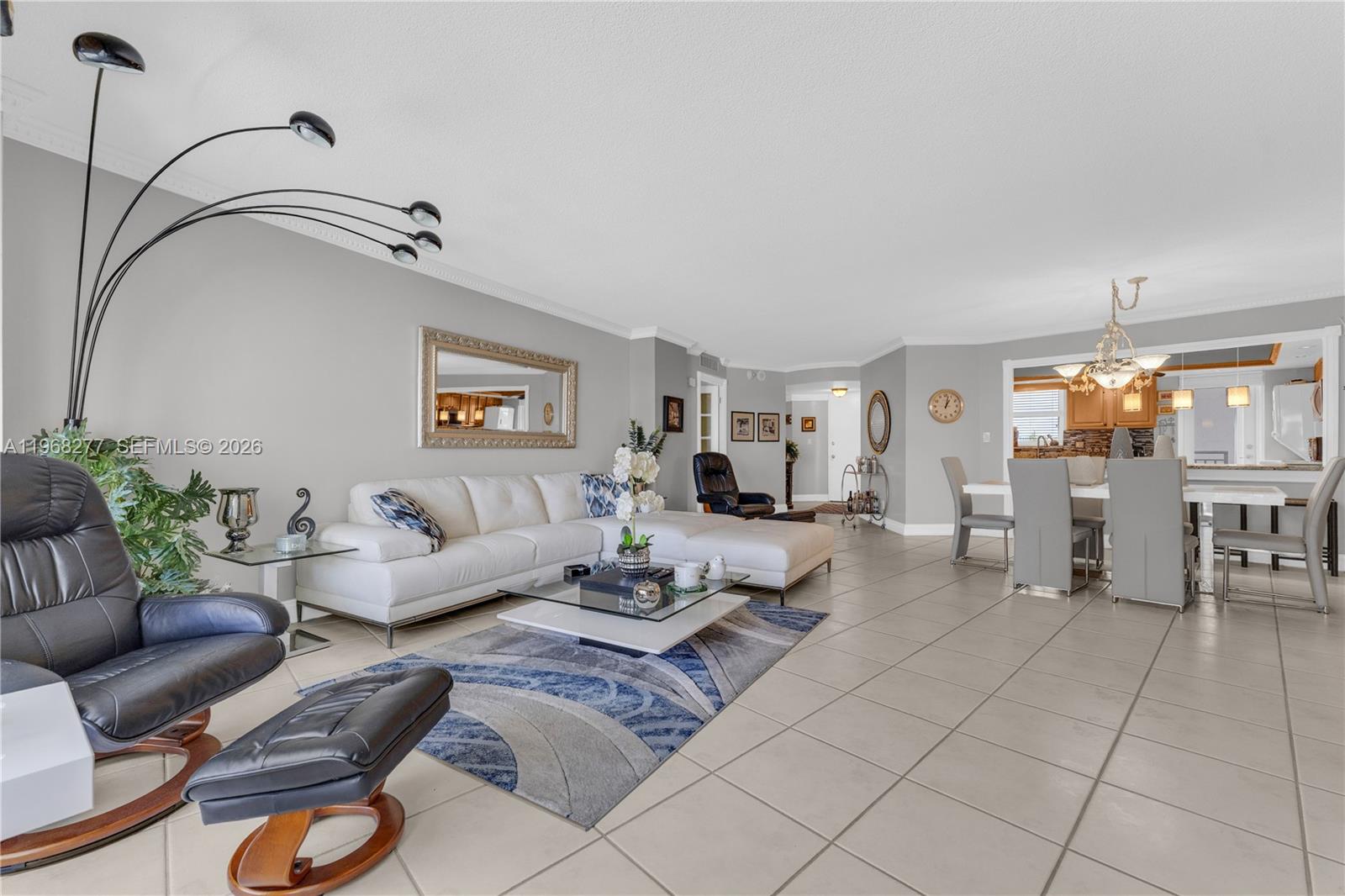 GALLEON CONDO - Residential