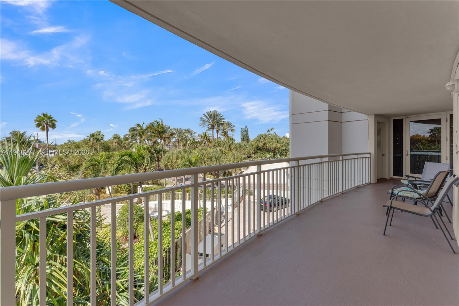 GALLEON CONDO - Residential