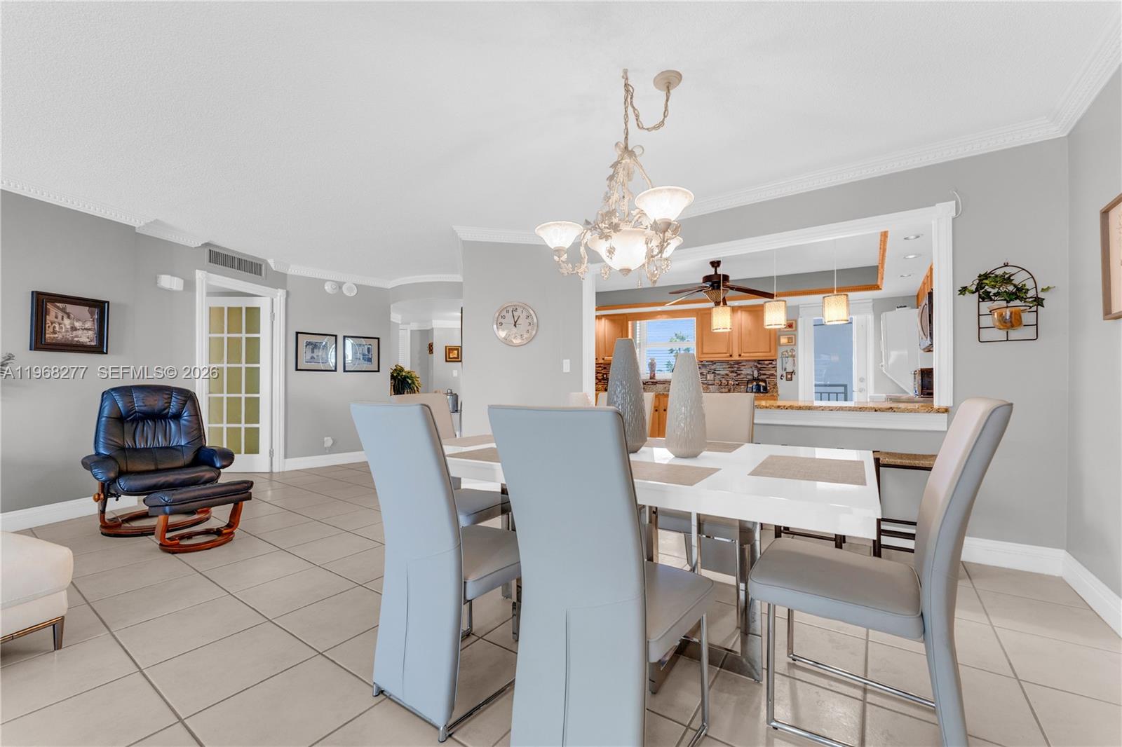 GALLEON CONDO - Residential