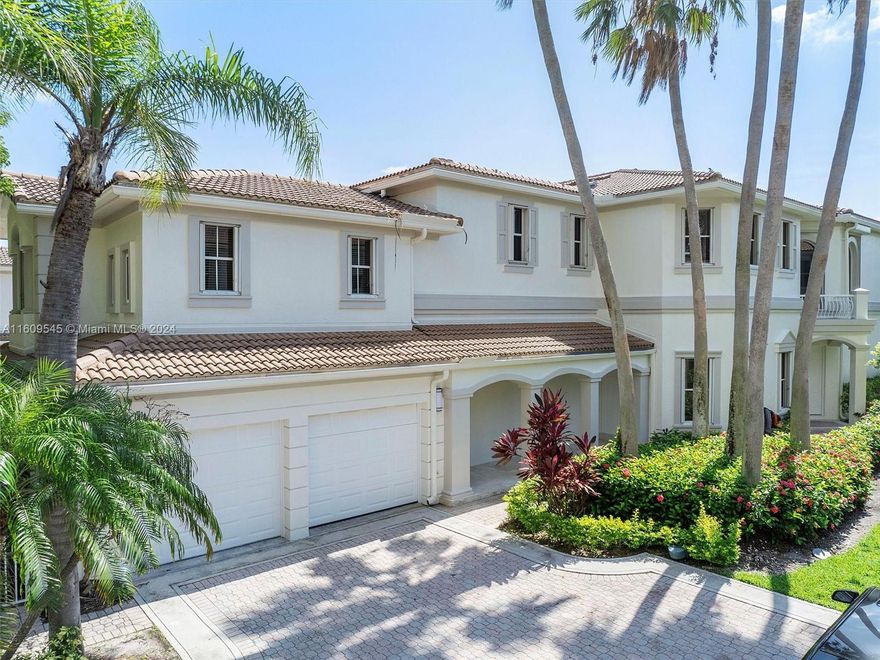 Just beautifully renovated waterfront residence located in The Courtyard Homes at The Point. This home sits right on the Intracoastal Waterway and has a private deeded dock as well as a boat lift. This gorgeous home is light and bright and never lived in since being renovated.  It has 5 bedrooms and 4.5 baths.  The main house has 3 bedrooms and the guest house has 2 bedrooms and 1 bath and it's fully equipped.  Enjoy the amazing Intracoastal and Golden Beach Views.  The Point offers 5 star amenities including 3 swimming pools and pool service at the main pool, 4 tennis courts, 4 BBQ areas, a world class gym and spa, a playground and a restaurant.  There is 24 hour security and is in close walking distance to houses of worship, shopping and the waterways marina.  CURRENTLY RENTED FOR A YEAR