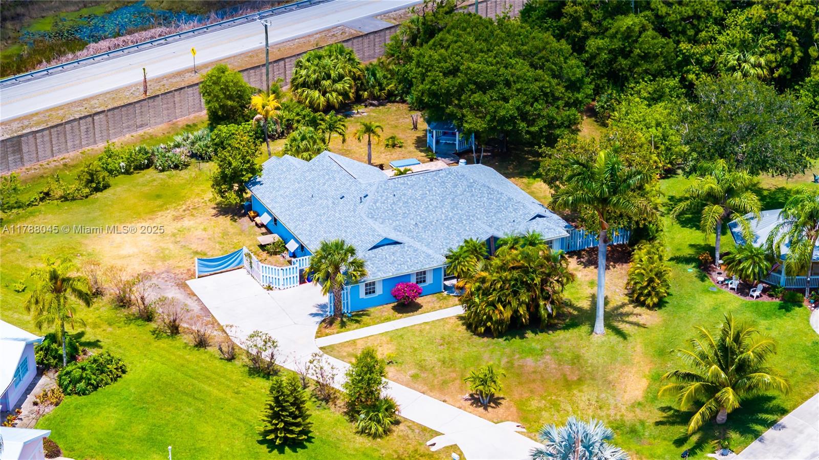 146 NE Blueberry lane