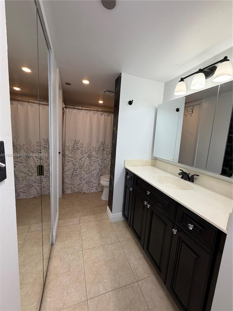 PARK PLACE CONDOMINIUM NO - Residential