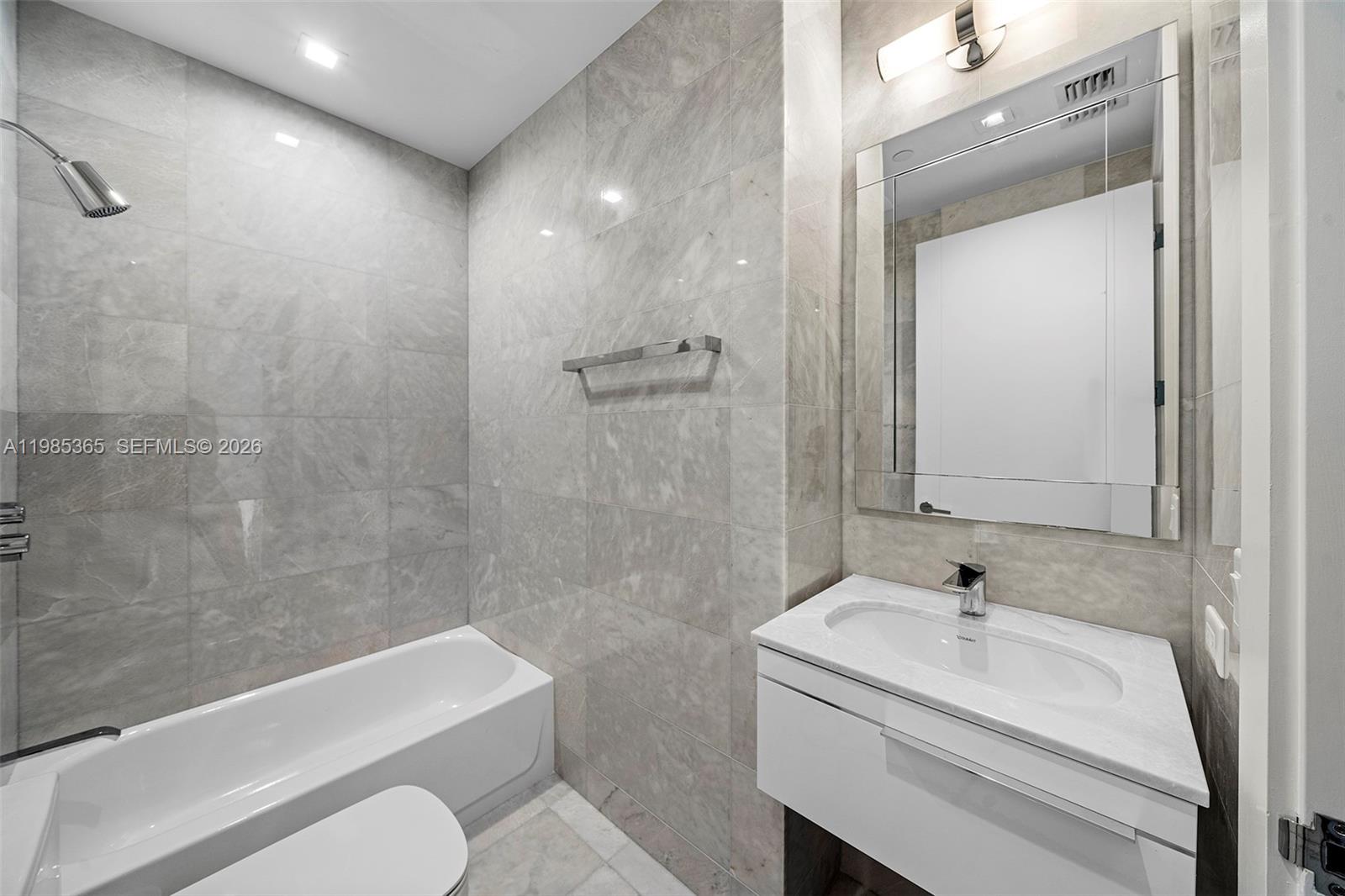 NORTH BISCAYNE BEACH AMEN - Residential Lease