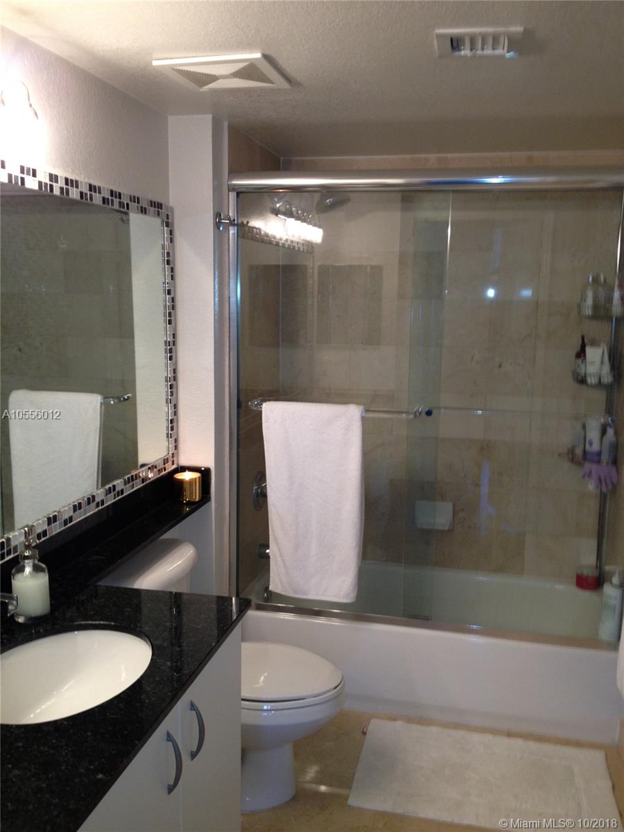 BAYVIEW CONDO AT NORTH BA - Residential Lease