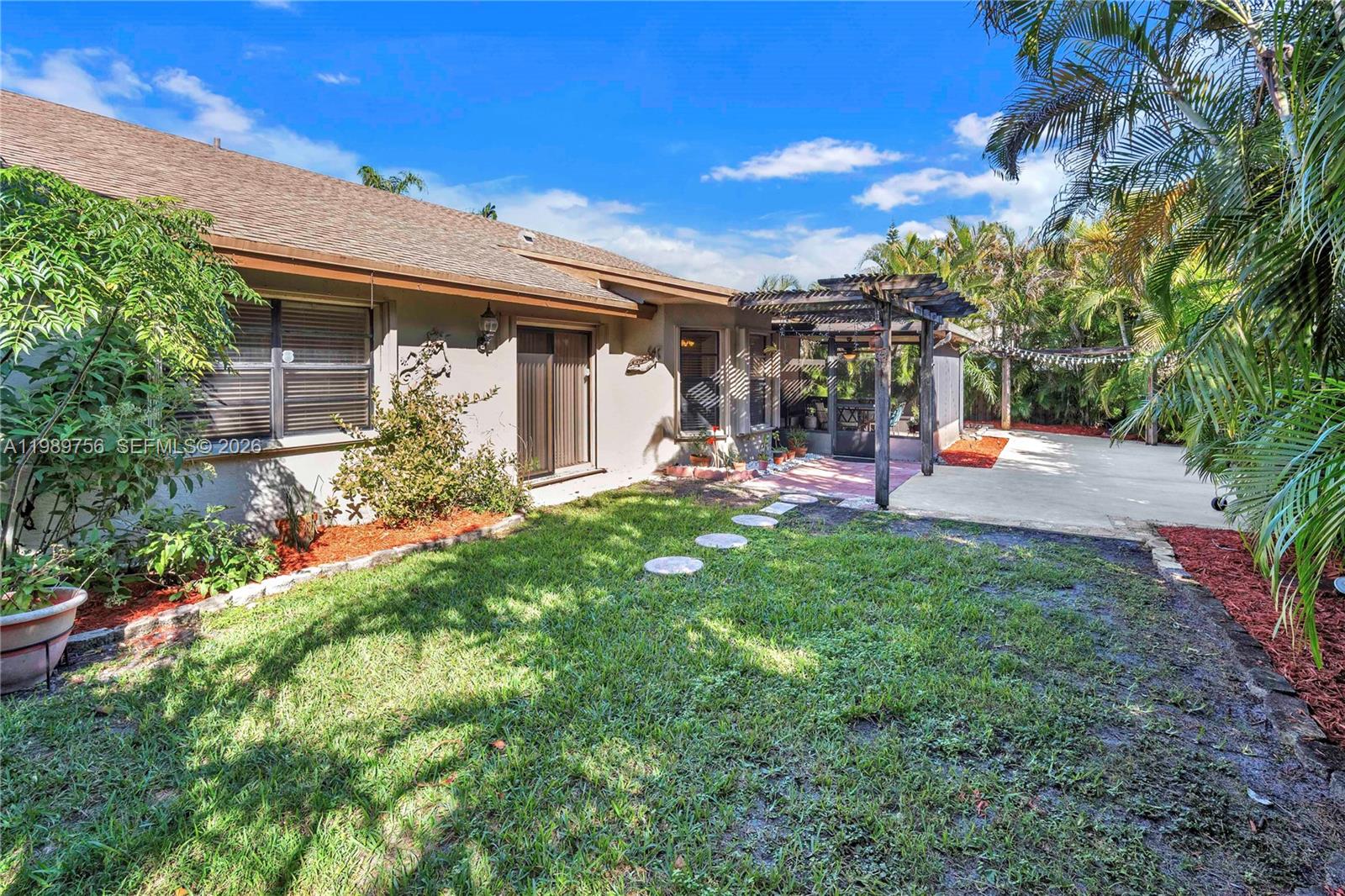 WELLEBY UNIT EIGHT - Residential