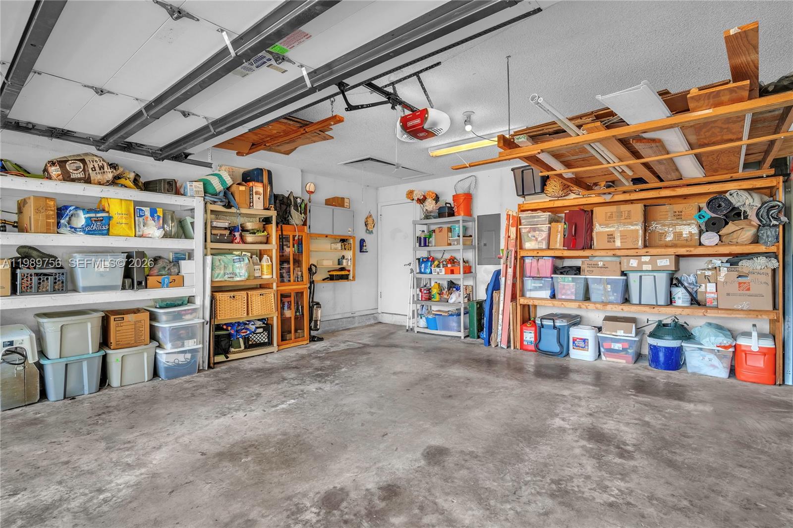 WELLEBY UNIT EIGHT - Residential