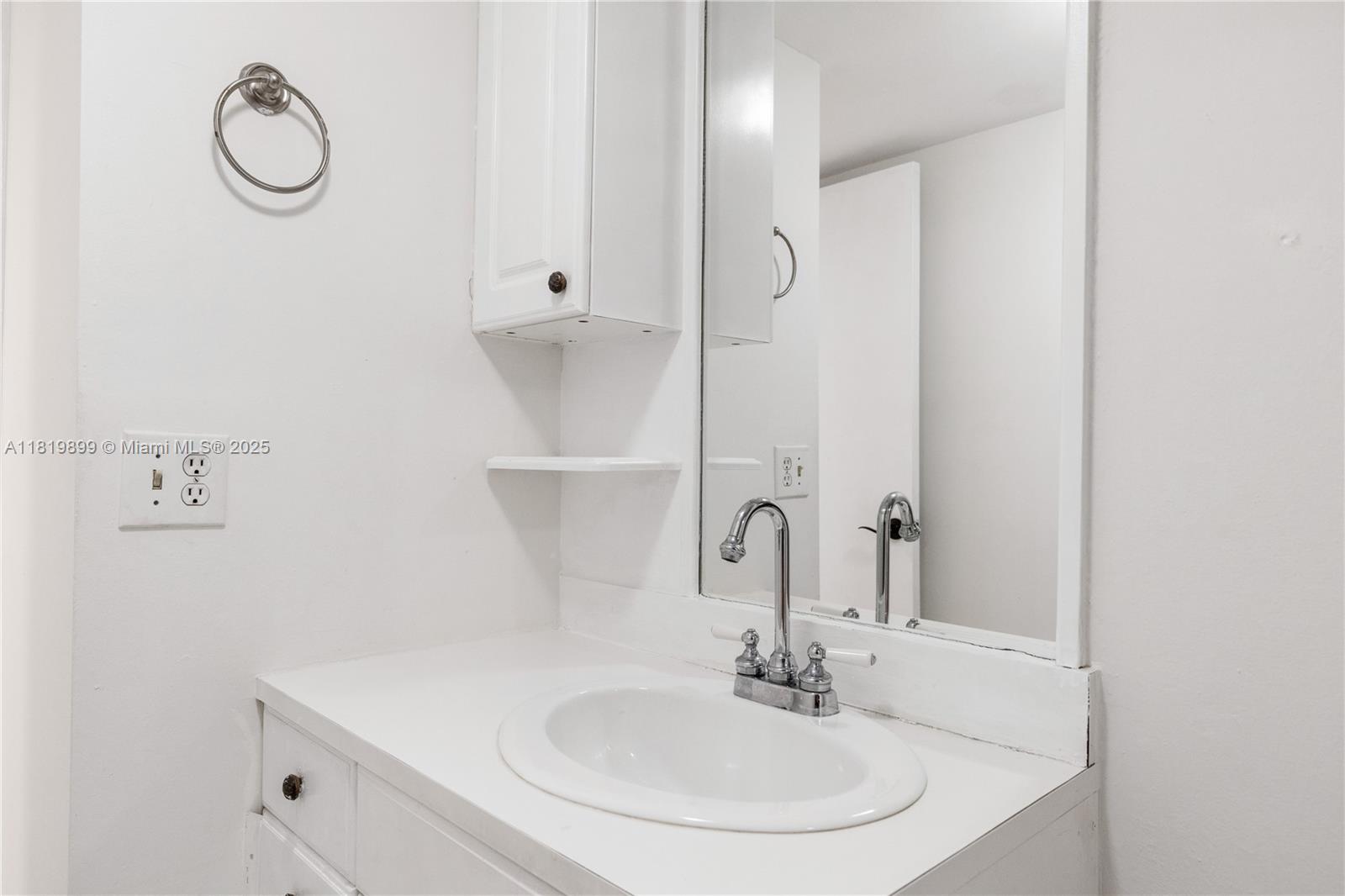 OCEAN VIEW TOWERS CONDO - Residential