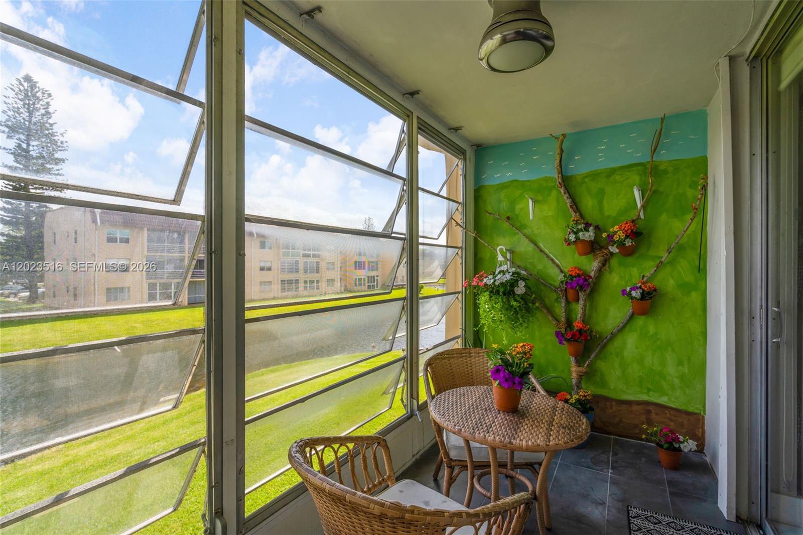 SUNRISE LAKES 75 CONDO - Residential
