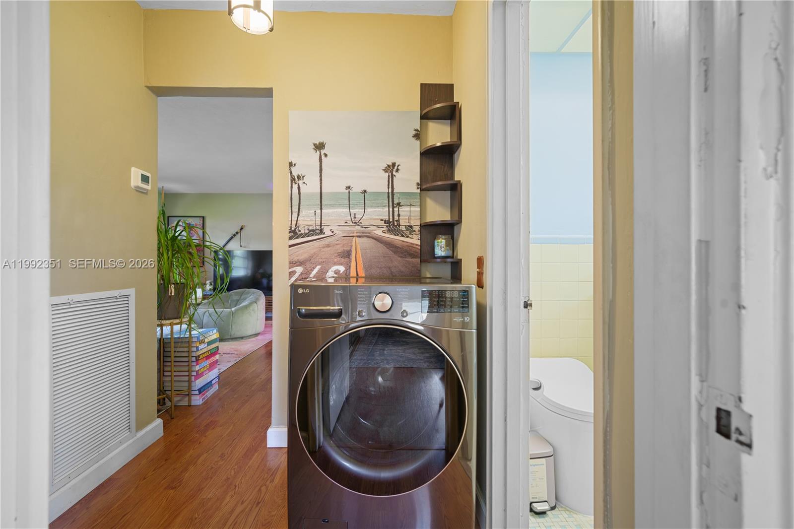 BISCAYNE GARDENS SEC G - Residential