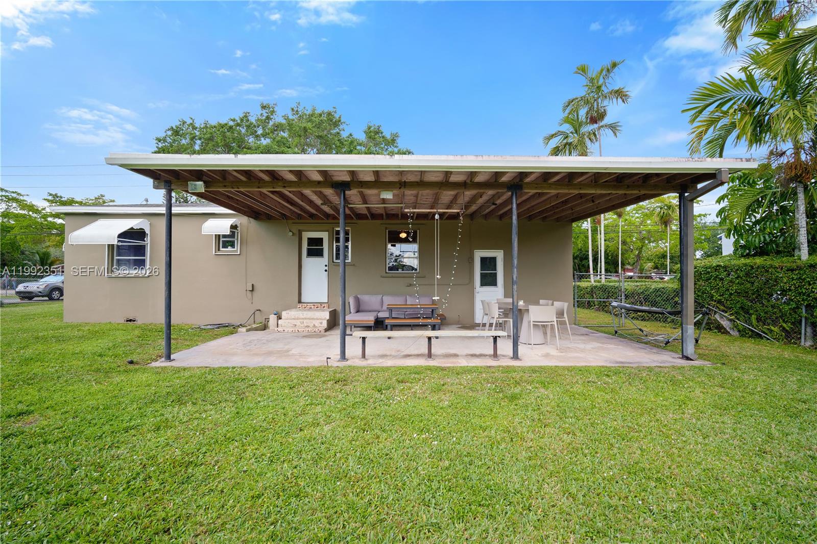 BISCAYNE GARDENS SEC G - Residential