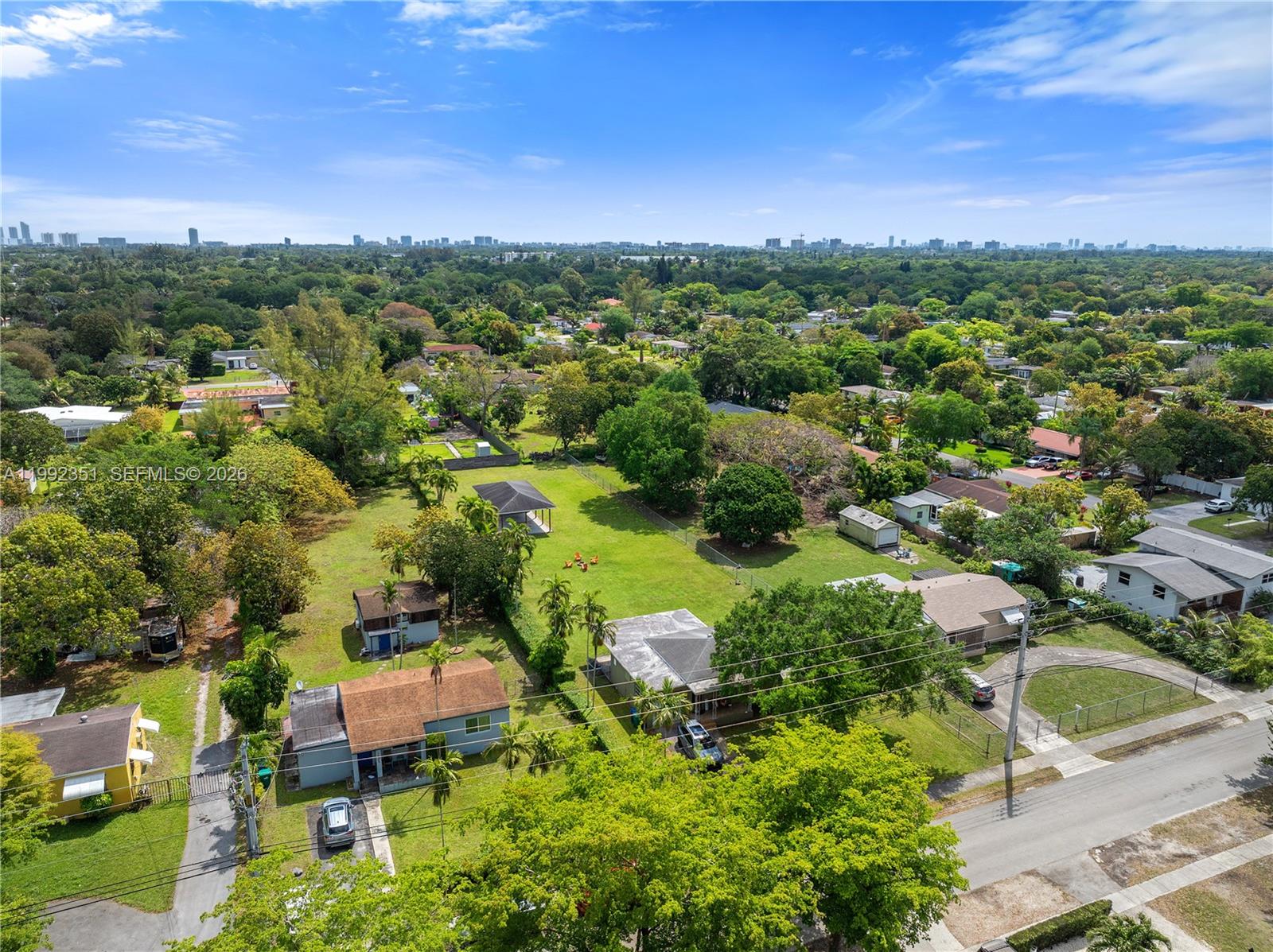 BISCAYNE GARDENS SEC G - Residential