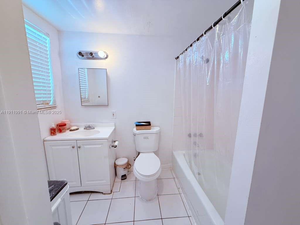 COURTYARDS AT CIMARRON CO - Residential