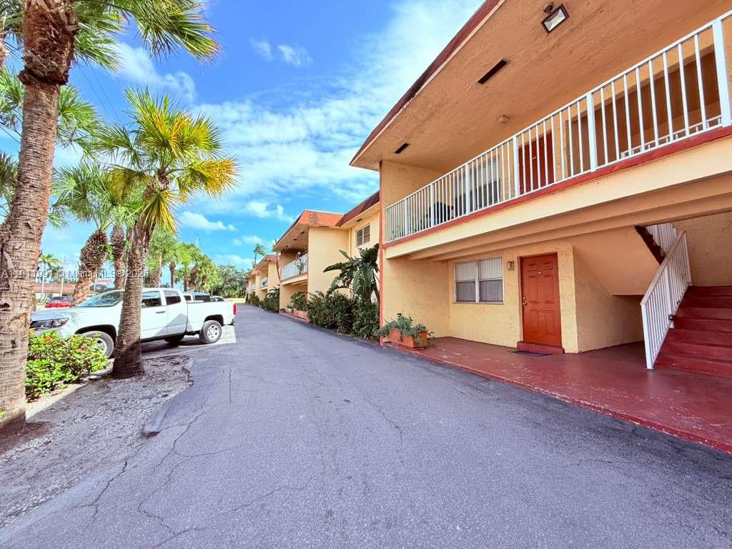 COURTYARDS AT CIMARRON CO - Residential
