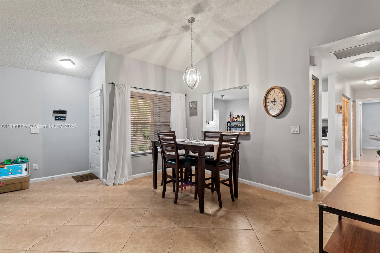 BRIDGEWATER AT PLANTATION - Residential