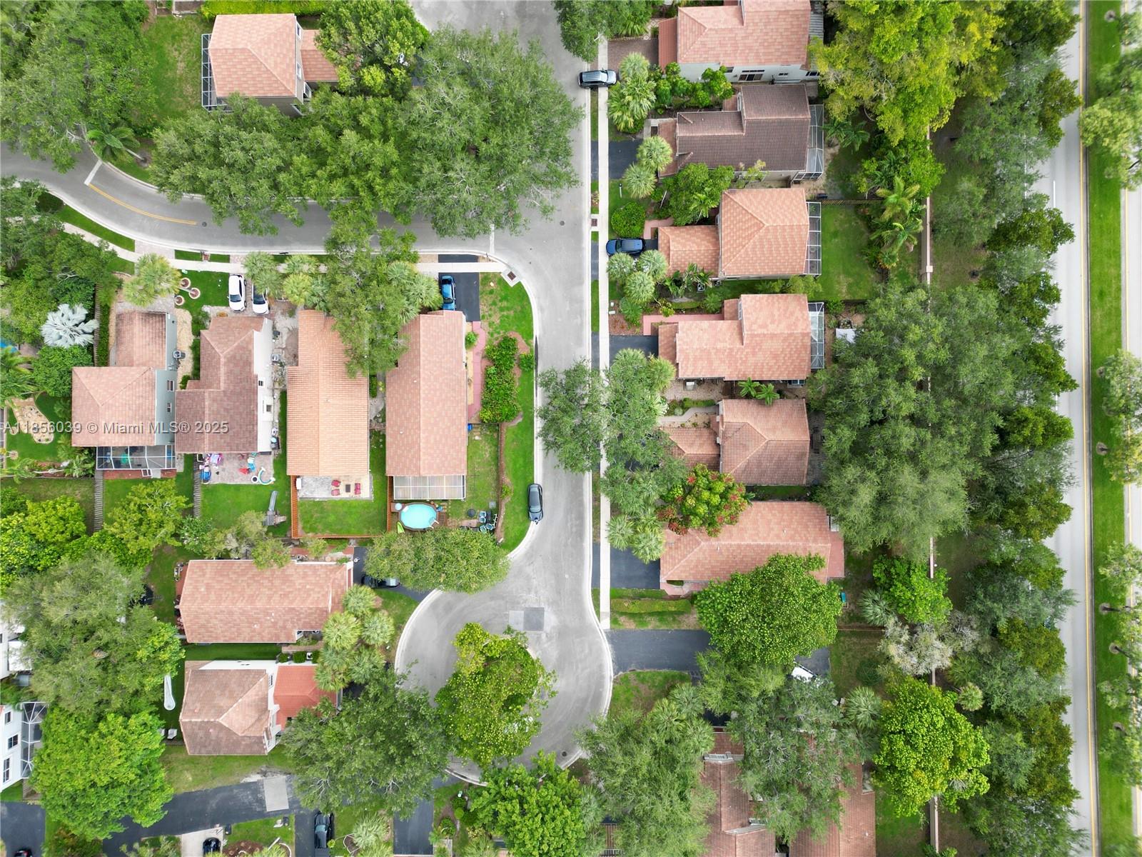 BRIDGEWATER AT PLANTATION - Residential