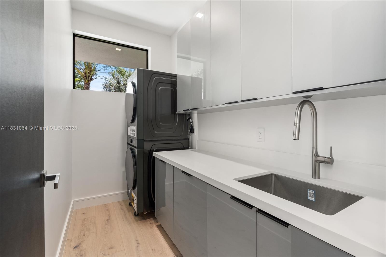 MICKELS 2ND ADD TO WILTON - Residential