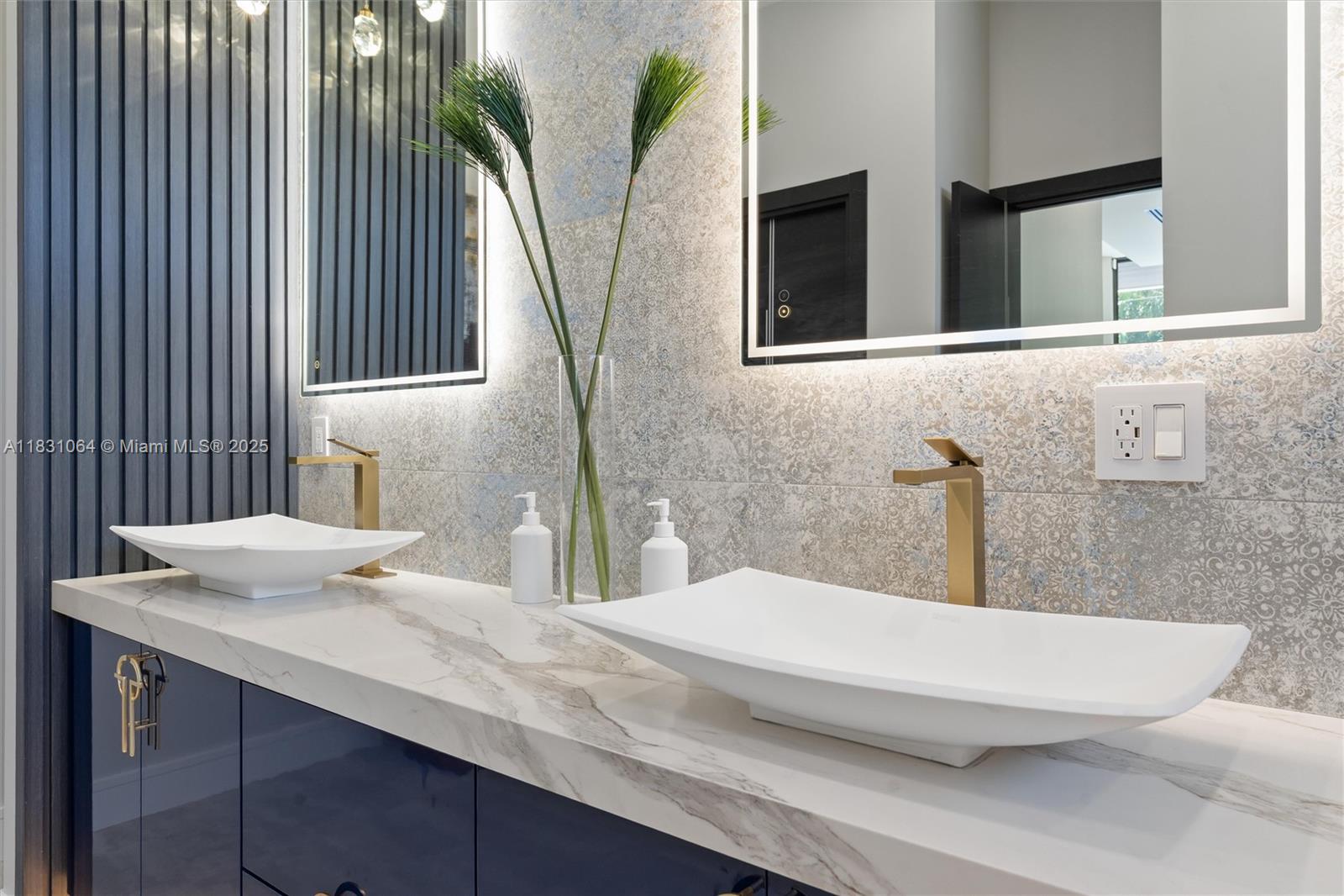 MICKELS 2ND ADD TO WILTON - Residential