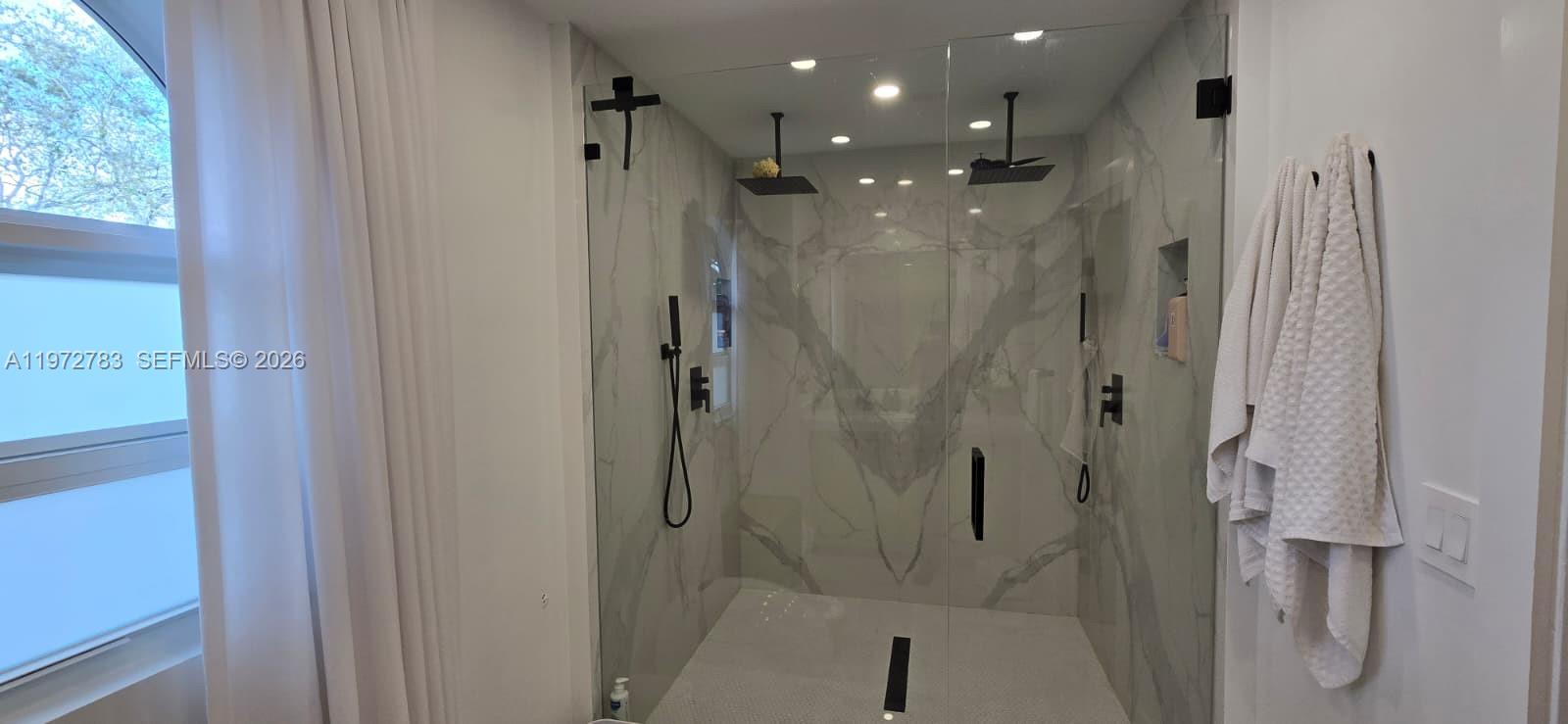 WINSTON PARK SECTION TWO- - Residential