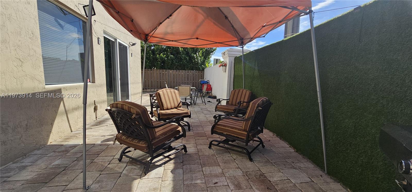 LAKES AT PEMBROKE - Residential