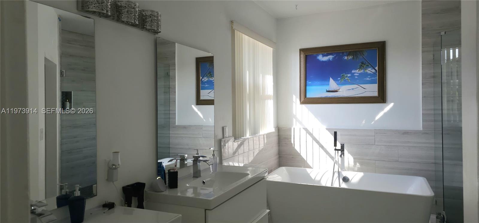 LAKES AT PEMBROKE - Residential