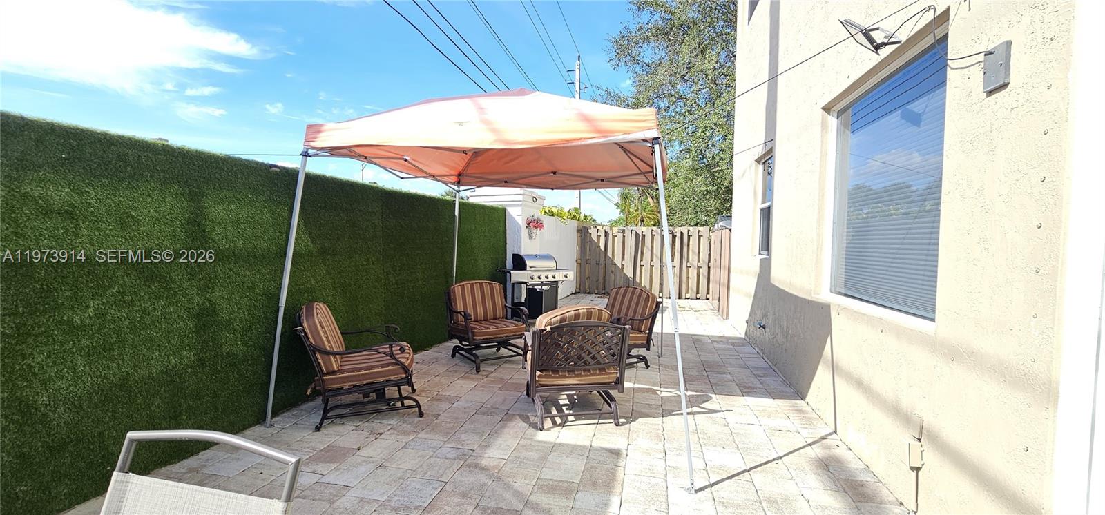 LAKES AT PEMBROKE - Residential