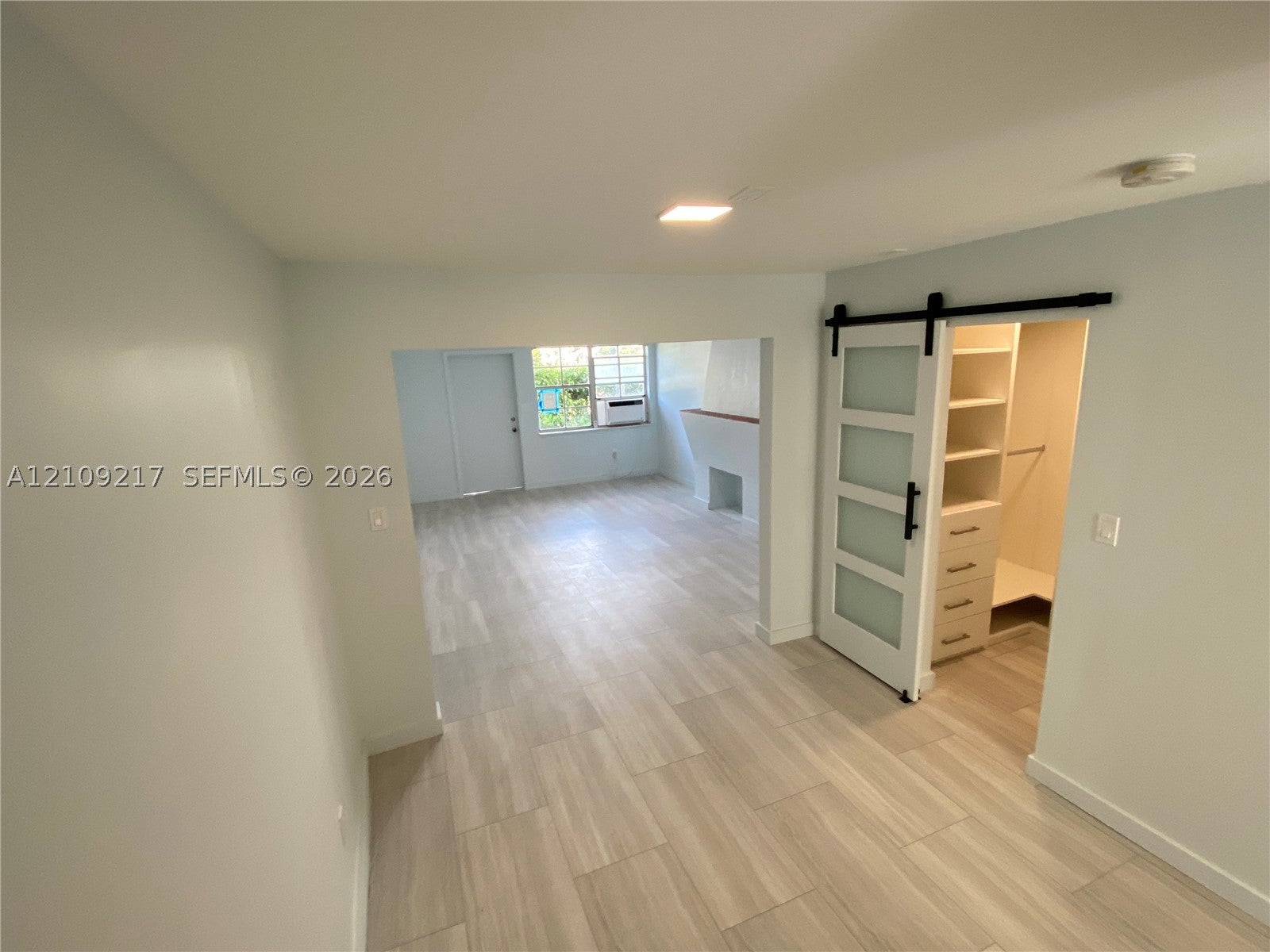 1455 Michigan Ave 4