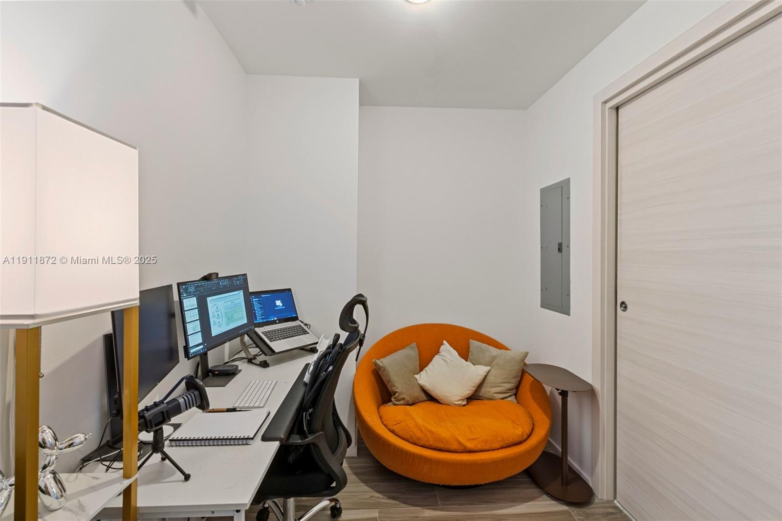 801 SMA RESIDENCES CONDO - Residential Lease