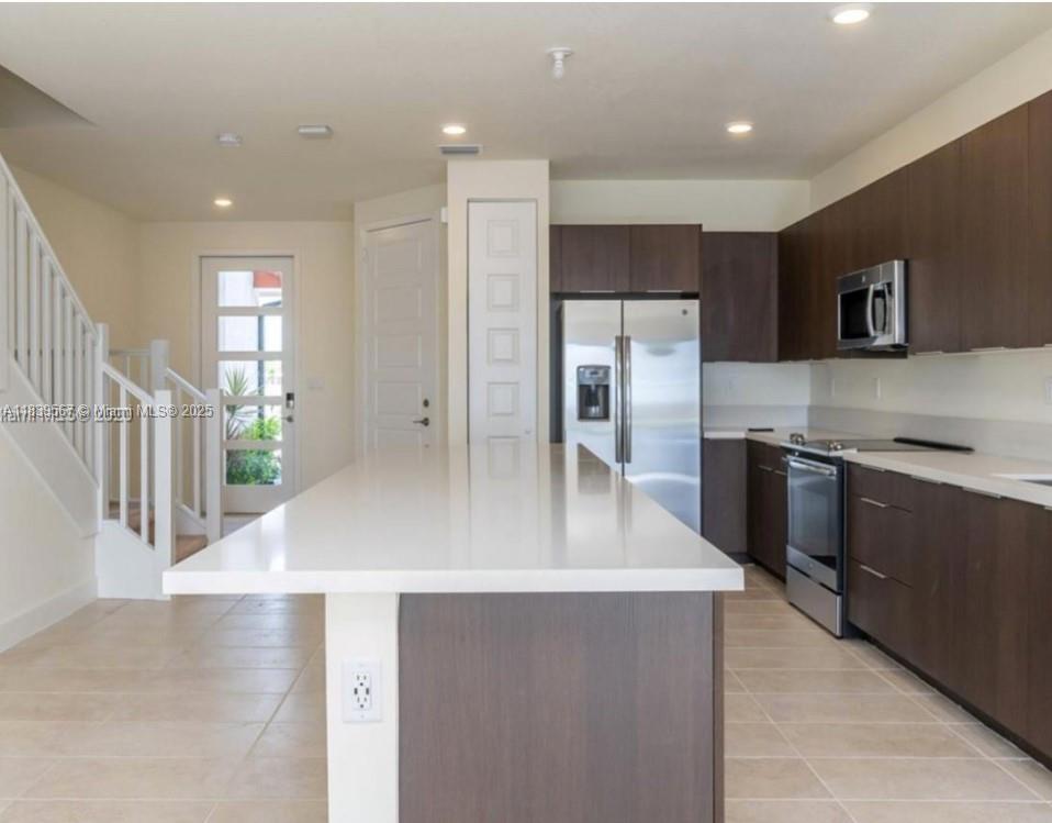 DUNNWOODY LAKE - Residential Lease