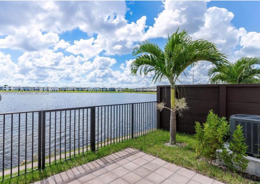 DUNNWOODY LAKE - Residential Lease