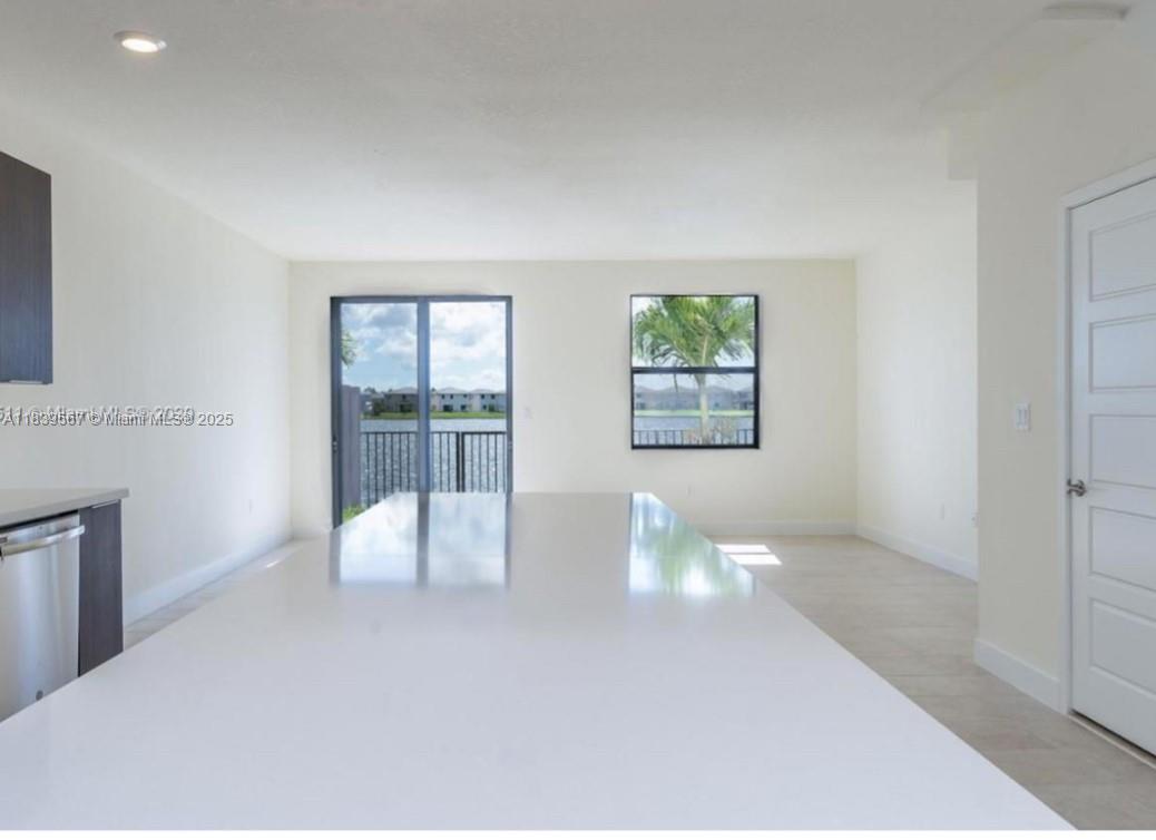 DUNNWOODY LAKE - Residential Lease