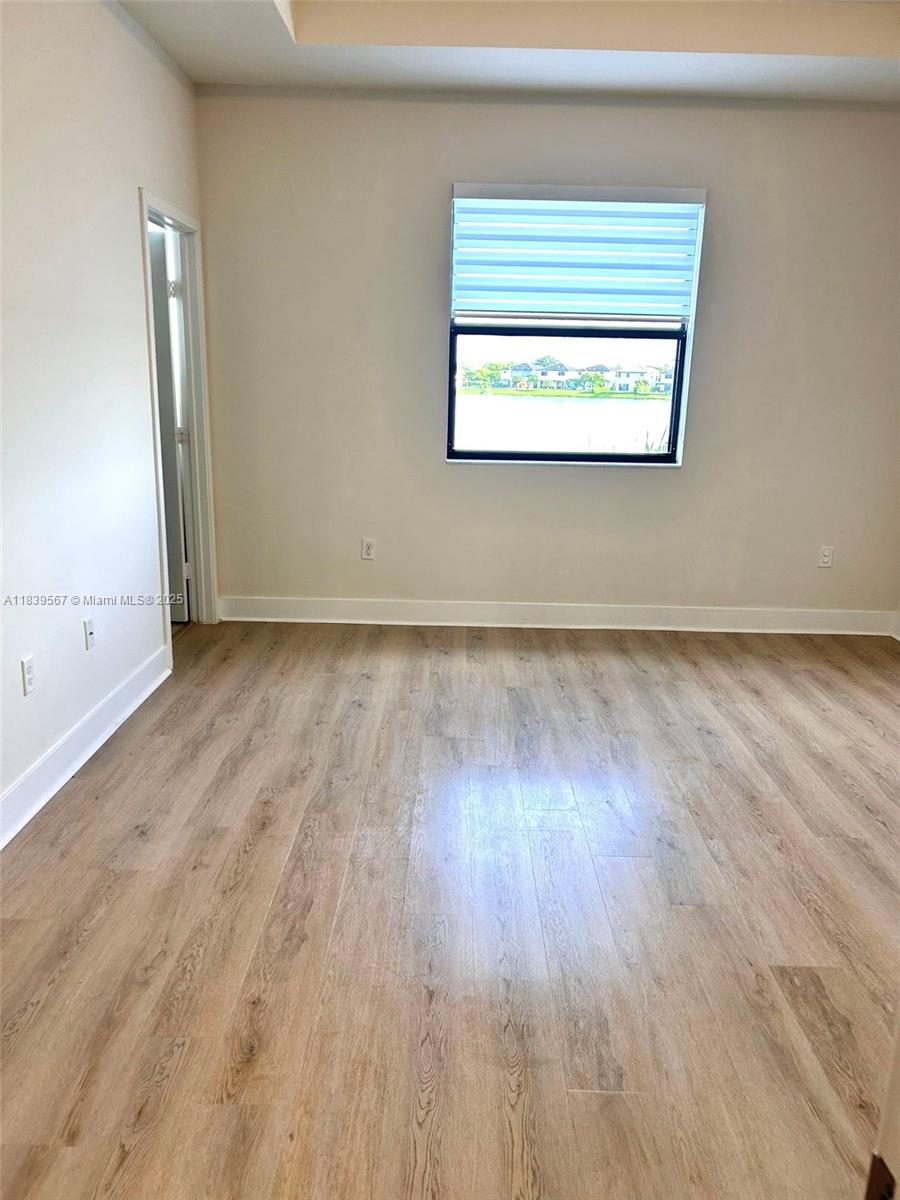 DUNNWOODY LAKE - Residential Lease