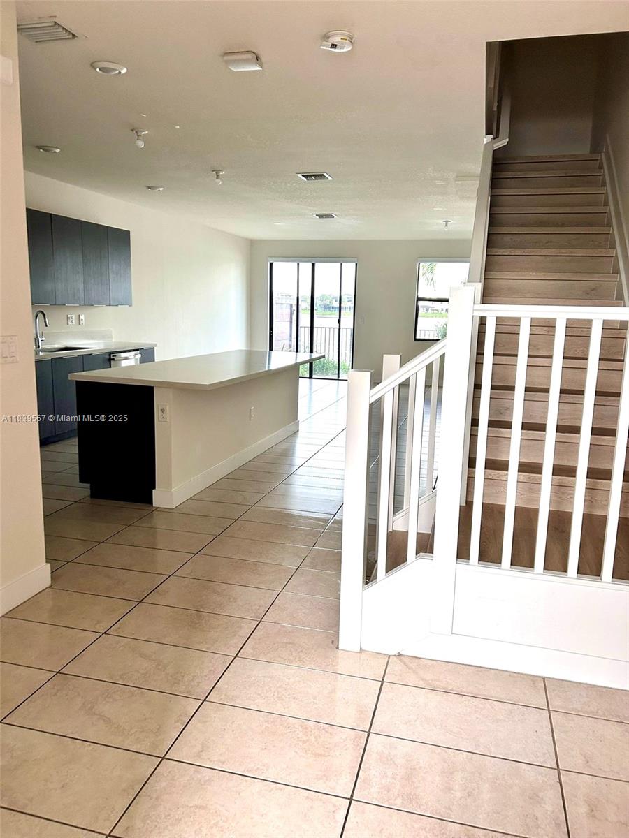 DUNNWOODY LAKE - Residential Lease